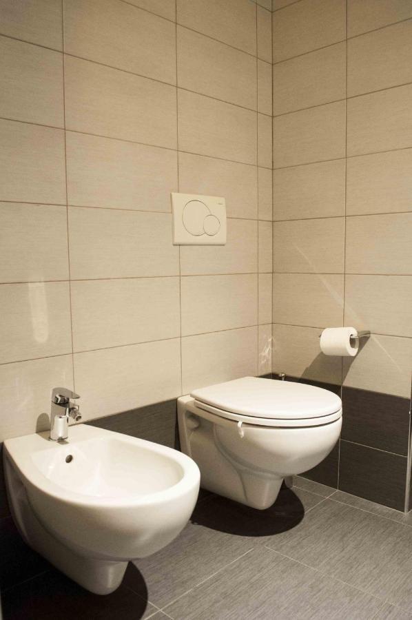 Via De' Falegnami 6 Apartment By Wonderful Italy Bologne Extérieur photo